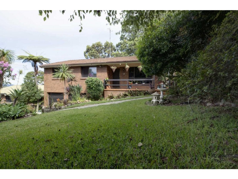 11  Divide Street, Forster NSW 2428