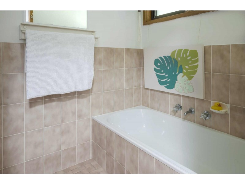 11  Divide Street, Forster NSW 2428