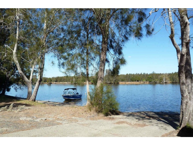 9  Aquatic Road, Darawank NSW 2428