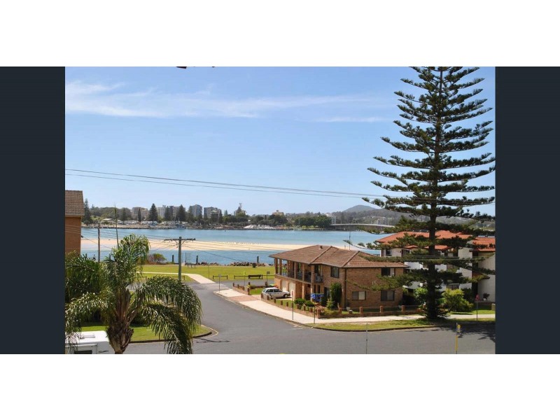 11/6-8  Wharf Street, Tuncurry NSW 2428