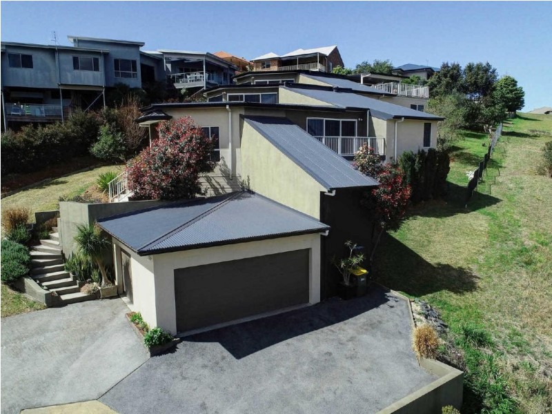 8  The Bridle Path, Tallwoods Village NSW 2430
