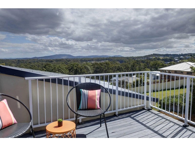 8  The Bridle Path, Tallwoods Village NSW 2430