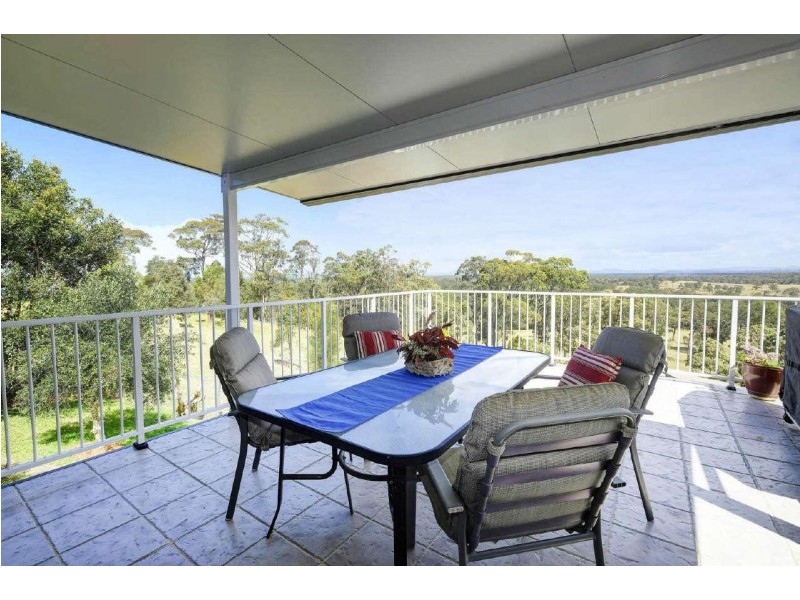 8  The Bridle Path, Tallwoods Village NSW 2430