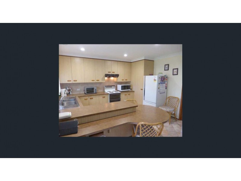 17  Minnibah Circuit, Forster NSW 2428
