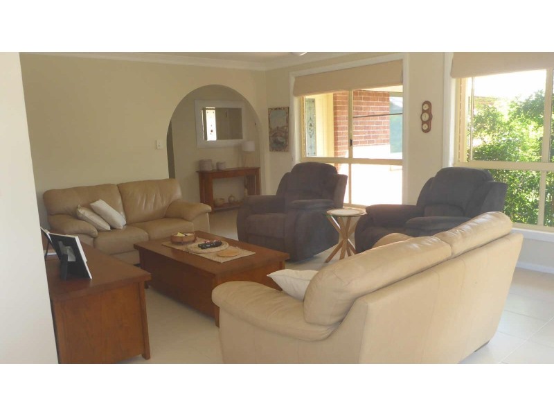 5  Ell Close, Forster NSW 2428