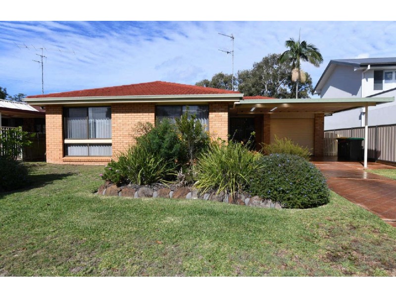 15  Murray Avenue, Forster NSW 2428
