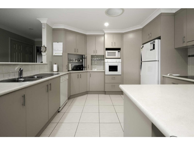 11  Figtree Court, Forster NSW 2428
