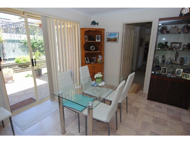 10/17  Gleneon Drive, Forster NSW 2428