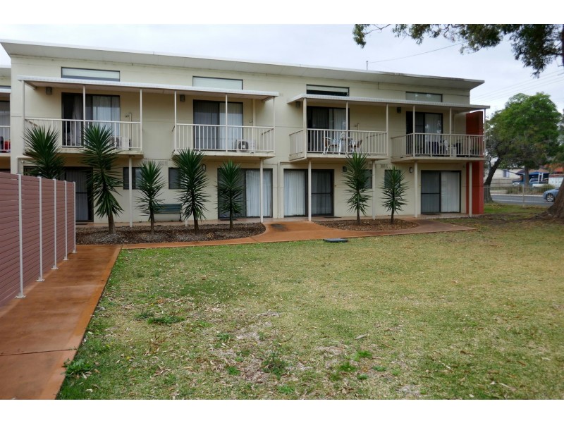 11/91-95  Macintosh Street, Forster NSW 2428