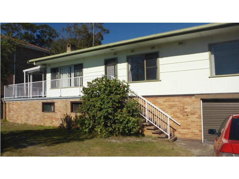 8  Catherine Street, Tuncurry NSW 2428