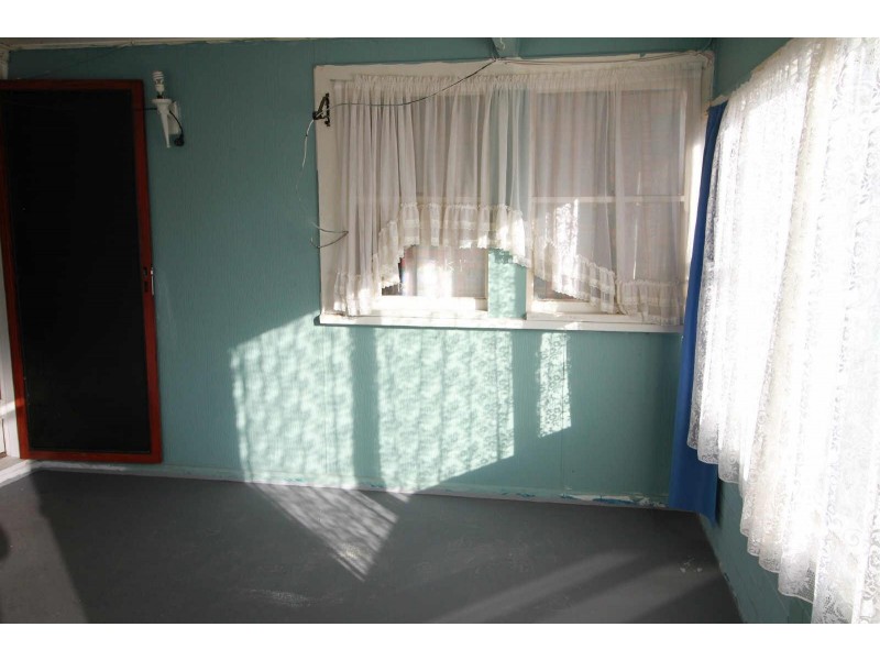 31  MacIntosh Street, Forster NSW 2428