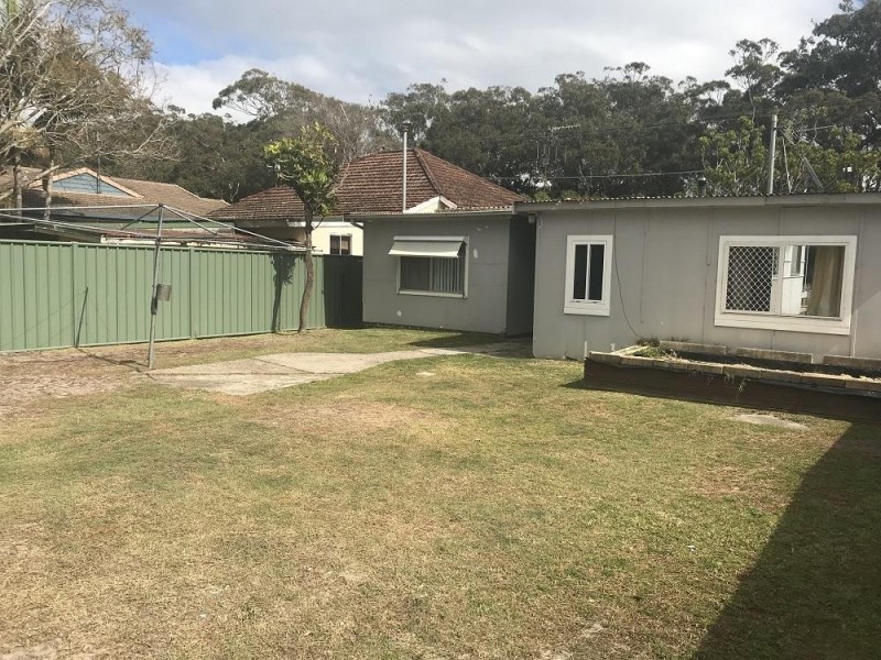 31  Tuncurry Street, Tuncurry NSW 2428