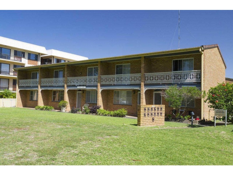 11/10  Wharf Street, Tuncurry NSW 2428