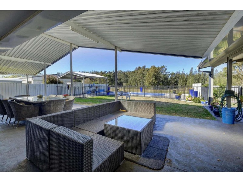 67  Oakview Drive, Hallidays Point NSW 2430