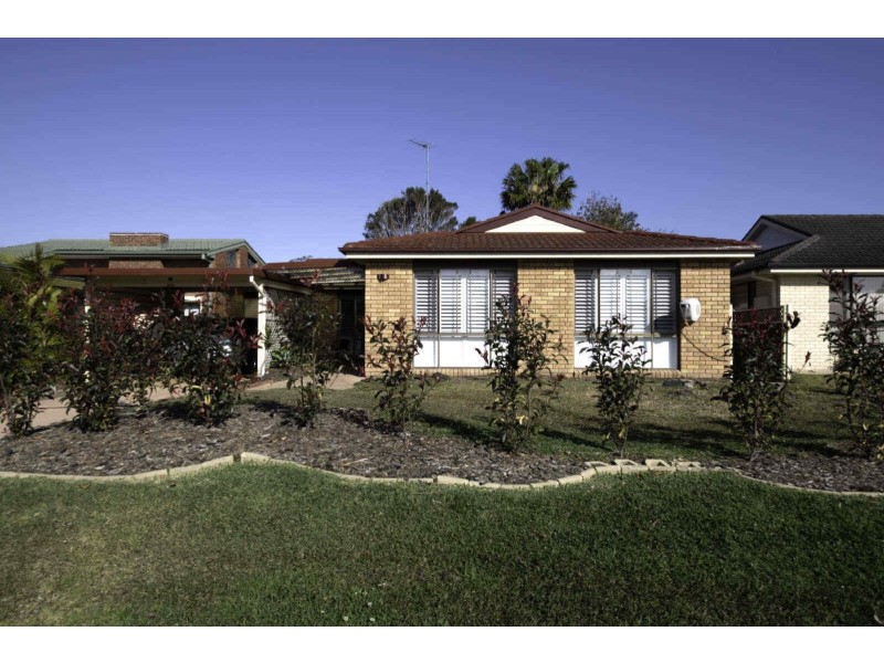 8  Blundell Avenue, Forster NSW 2428