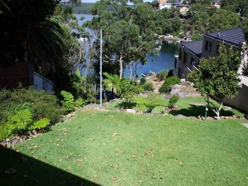 21 Whites Ave, Caringbah NSW 2229