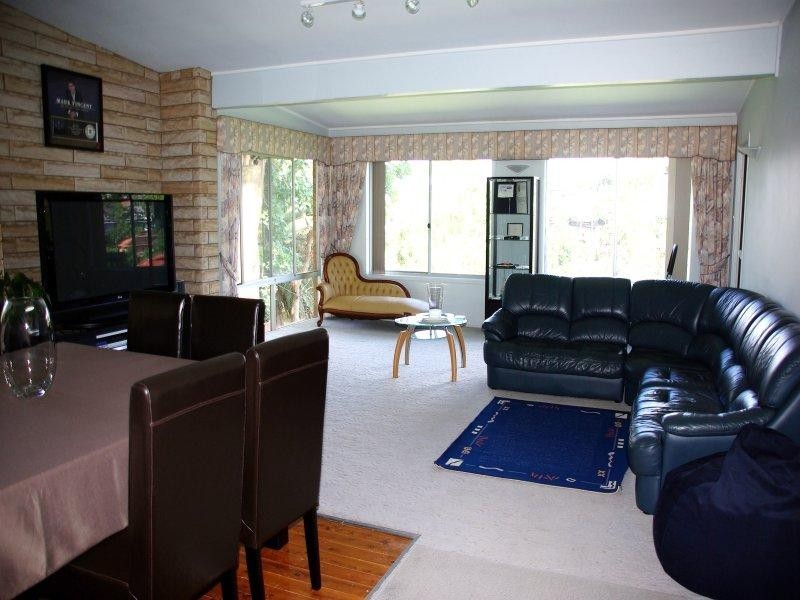 21 Whites Ave, Caringbah NSW 2229
