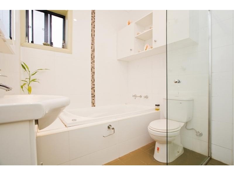 46 General Holmes Dr, Brighton-le-sands NSW 2216