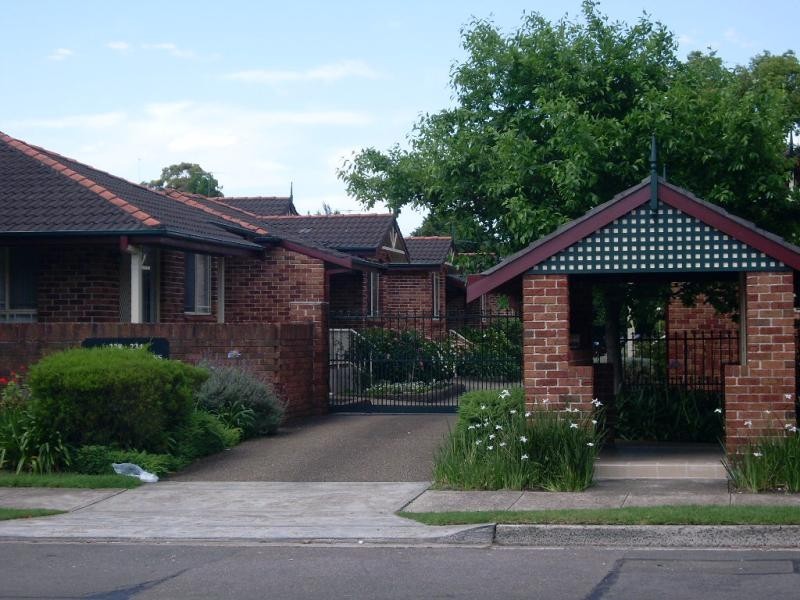 228-234 Woniora Rd, South Hurstville NSW 2221