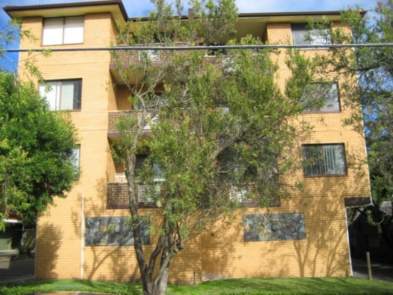 29 Apsley St, Penshurst NSW 2222