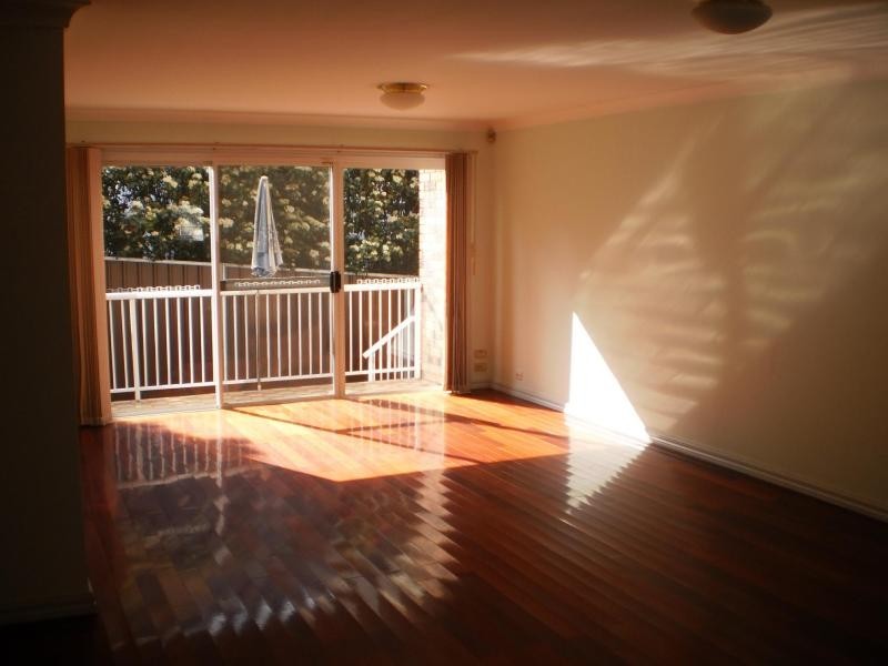 47 West St, Hurstville NSW 2220