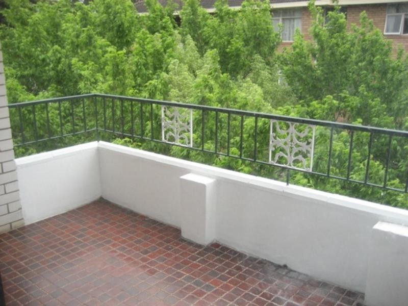13/10-14 St Georges Pde, Hurstville NSW 2220