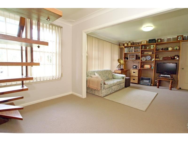 115 Garnet Rd, Gymea NSW 2227