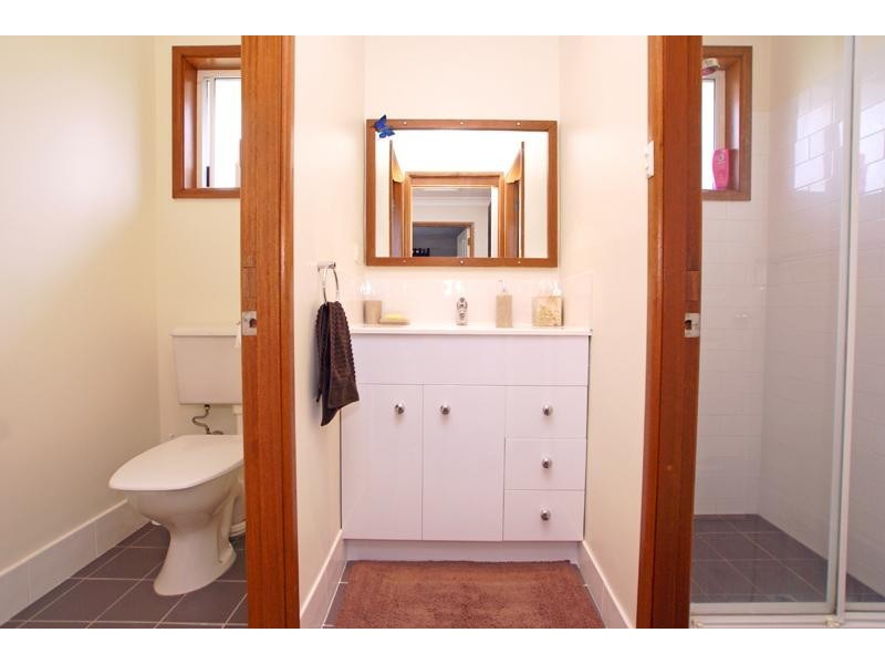 115 Garnet Rd, Gymea NSW 2227
