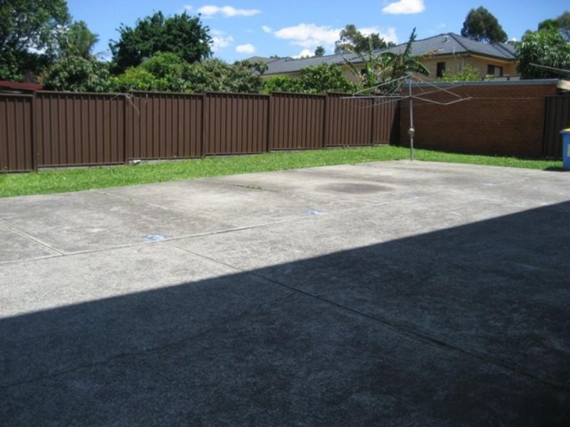 11/33 Queen Victoria St, Bexley NSW 2207