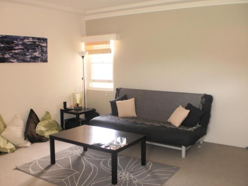 2 Station  St, Kogarah NSW 2217