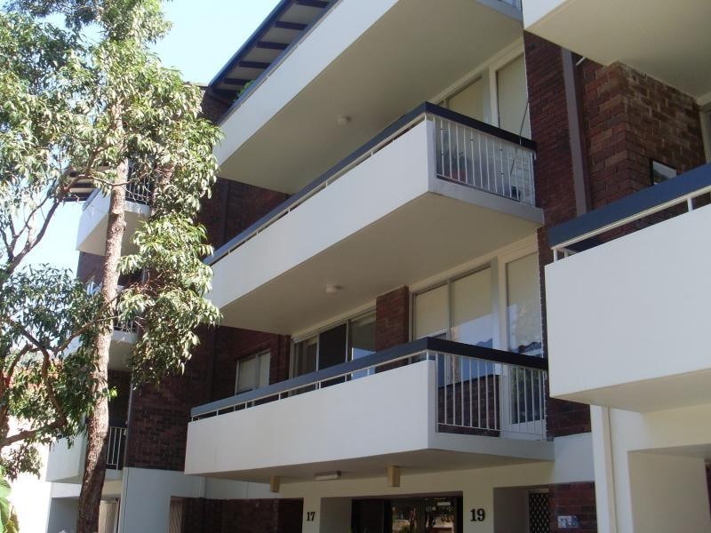 17 Trafalgar St, Brighton-le-sands NSW 2216