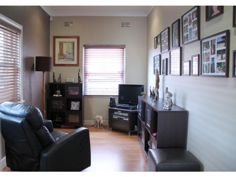 11 Fortescue St, Bexley North NSW 2207