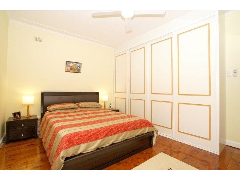 54 Scott St, Kogarah NSW 2217