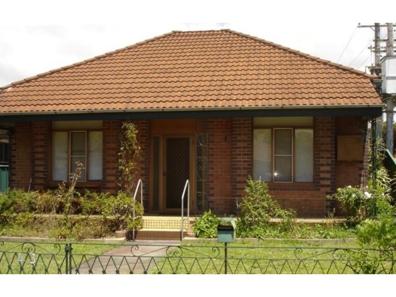 43 Edward St, Carlton NSW 2218