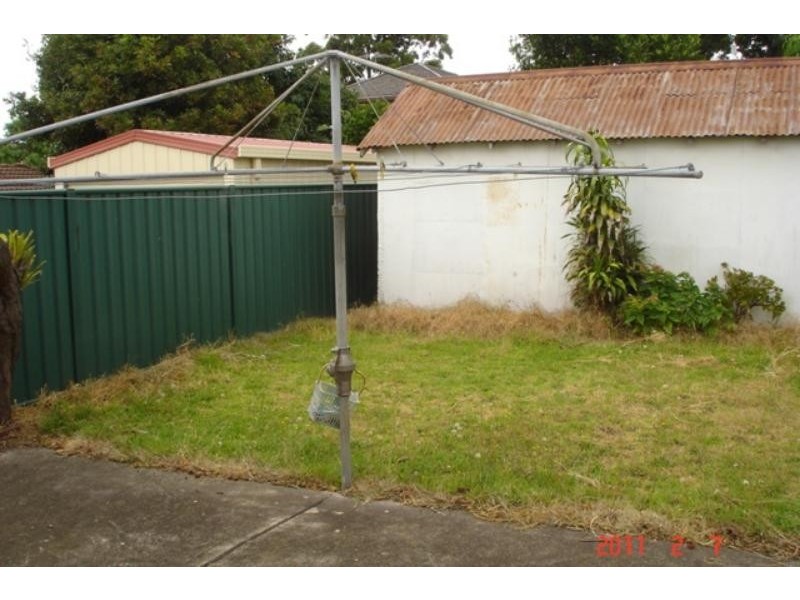 43 Edward St, Carlton NSW 2218