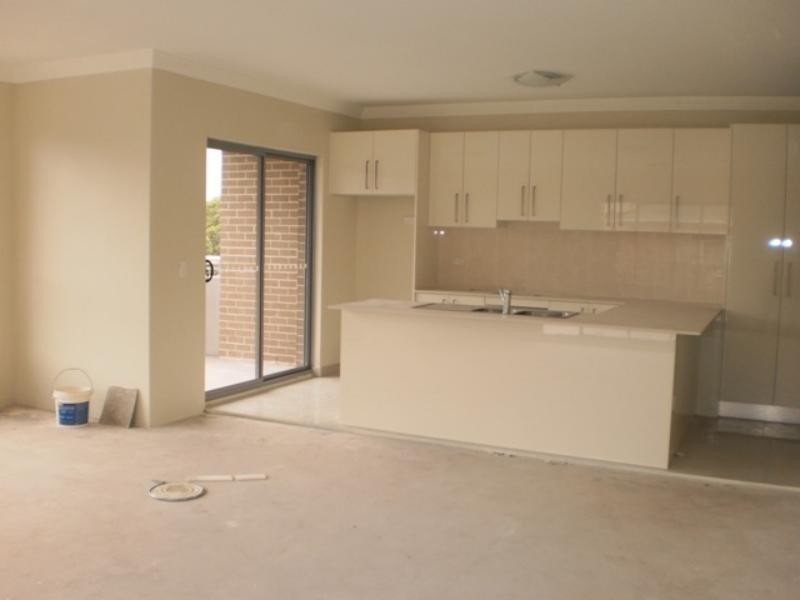 9-13 Gordon St, Hurstville NSW 2220