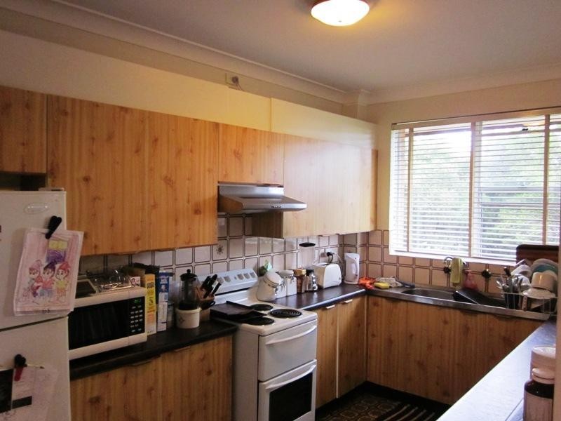 394 Railway Pde, Carlton NSW 2218