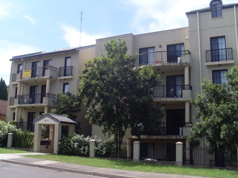 68-72 Woniora Rd, Hurstville NSW 2220