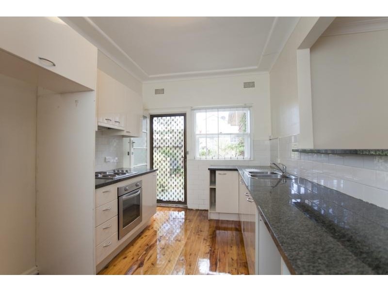 15 Caledonian St, Bexley NSW 2207