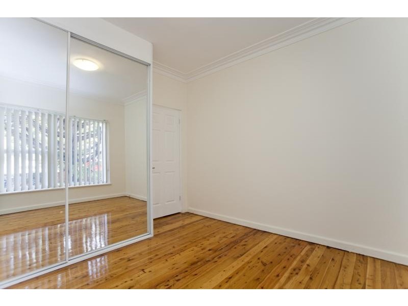 15 Caledonian St, Bexley NSW 2207