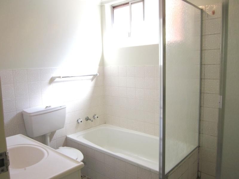 30 St Georges Pde, Hurstville NSW 2220