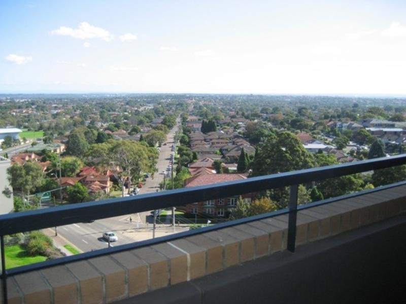 32/313 Forest Rd, Hurstville NSW 2220