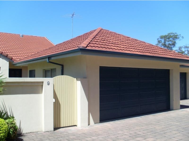 8 Madeira St, Sylvania NSW 2224