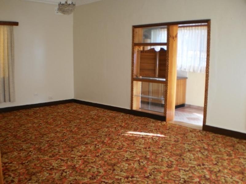 3 Hill St, Carlton NSW 2218