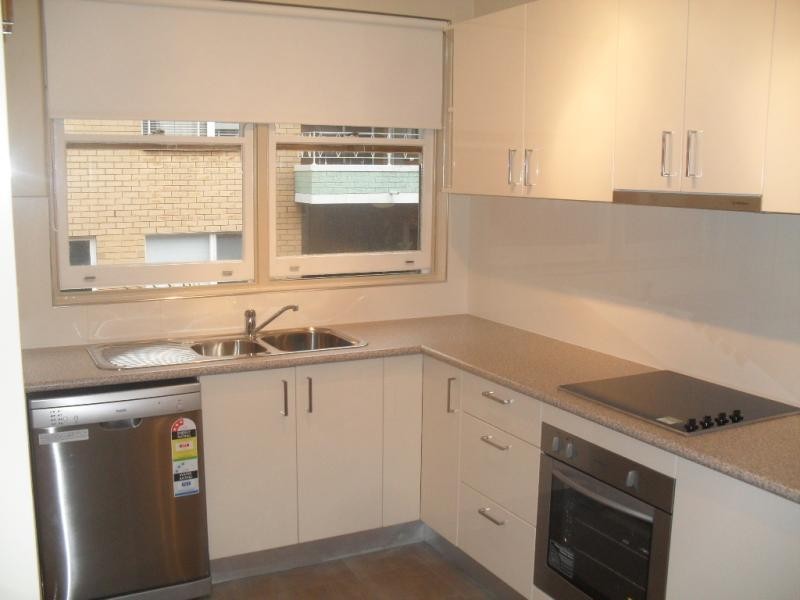 33 Kings Rd, Brighton-le-sands NSW 2216