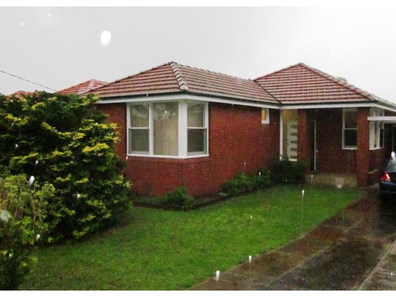 4 Poplar St, Sans Souci NSW 2219