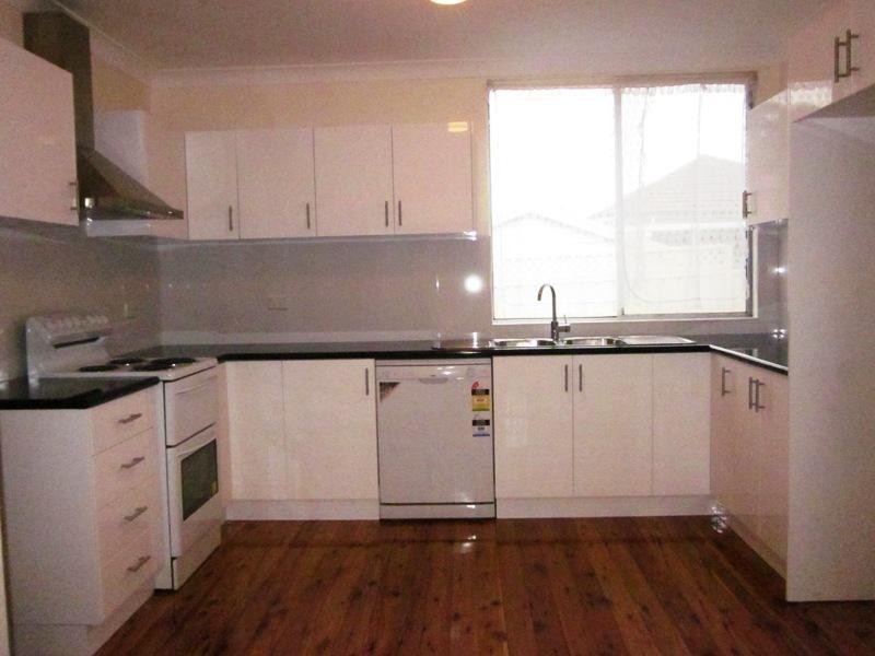 4 Poplar St, Sans Souci NSW 2219