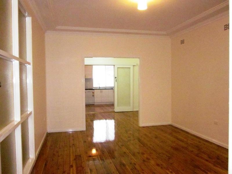 4 Poplar St, Sans Souci NSW 2219