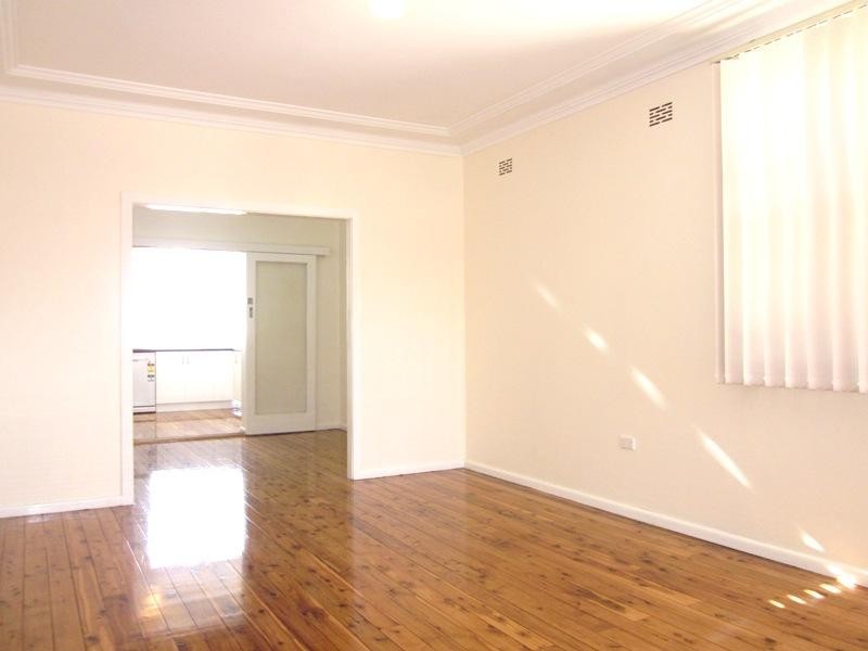 4 Poplar St, Sans Souci NSW 2219