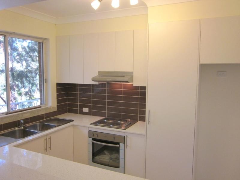 26 – 30 Hampton Court Rd, Carlton NSW 2218